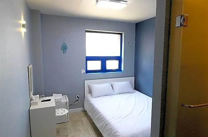 In Blue 2*